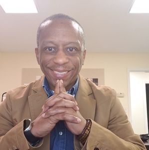 Meet your Posher, Gregory